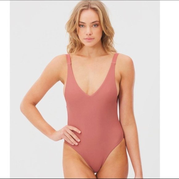 Lulu's Charlie Holiday Sahara One-Piece in Mauve - Picture 8 of 9